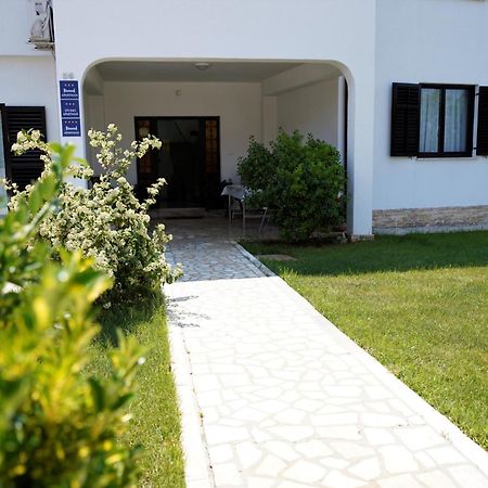 Apartman Nada I Fažana Exterior foto